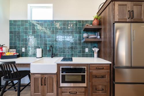 Zion Oasis Rentals - image 13