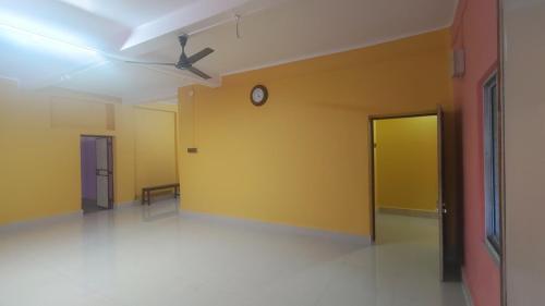 Entire ground flr & Lawn Jhargram Town in Jhargram