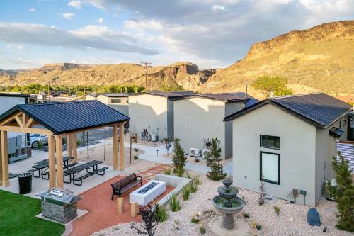 Zion Oasis Rentals - image 14