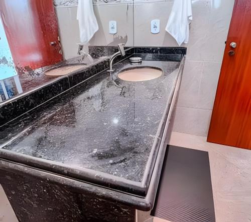 Suite image 3