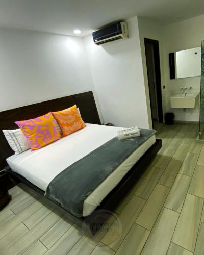 Hotel Panorama Urban Medellin in ลากันเดลาเรีย