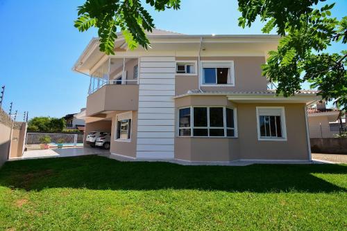 Casa com Piscina Morro das Pedras - SDI012