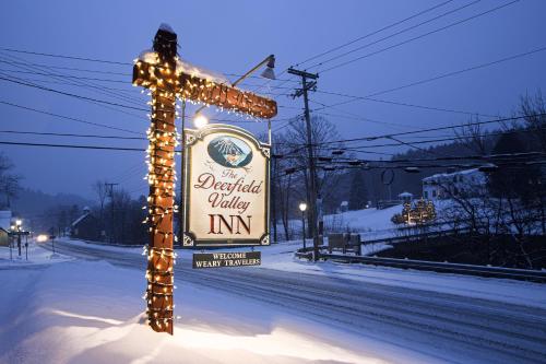 Deerfield Valley Inn - Mt Snow in Dover, USA