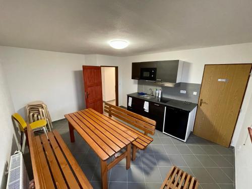 Közös társalgó / TV, Apartmany215 in Strazne