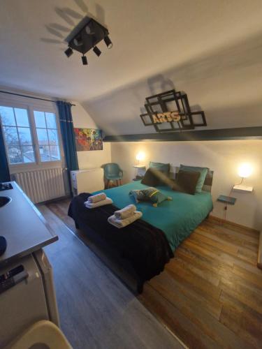 Studio et chambres d'hôtes les nuits de Gesnes (Studio et chambres d'hotes les nuits de Gesnes) in Saint-Germain-du-Corbeis