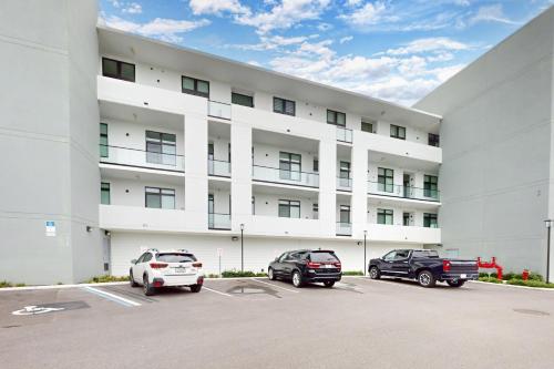 Harbor Island Beach Club Unit 301