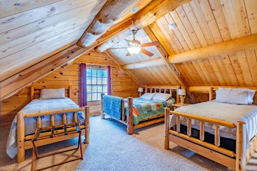 Newton Creek Cabin - image 4