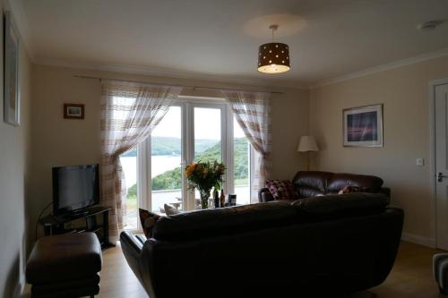 Shorefield Cottage – Isle of Skye