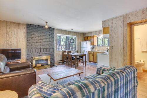 Cozy Cabin in Greer Hike, Bike and Ski! in Greer (AZ)