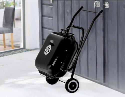 Chic, spacious & fun coastal retreat - family friendly - 3 min walk to beach Chic, spacious & fun coastal retreat - family friendly - 3 min walk to beach