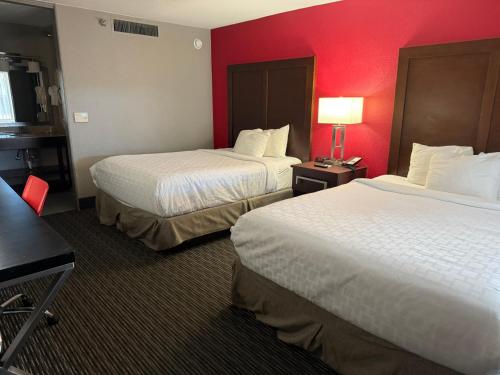 Standard Queen Room with Two Queen Beds - Non-Smoking