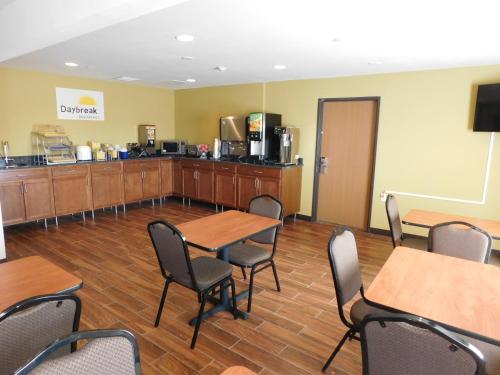 อาหารและเครื่องดื่ม, Birch Hill Suites Rochester - Med City in โรเชสเตอร์ (MN)