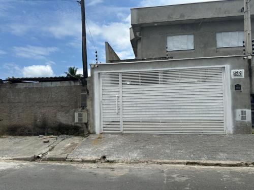 Lindo Sobrado Centro - Bertioga Lindo Sobrado Centro - Bertioga