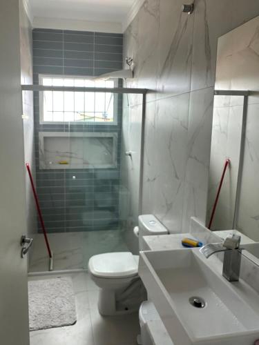 Lindo Sobrado Centro - Bertioga Lindo Sobrado Centro - Bertioga