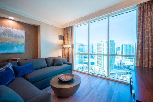 No Resort Fee Strip View Suite +Free Valet + Pool, Las Vegas (foto 3)