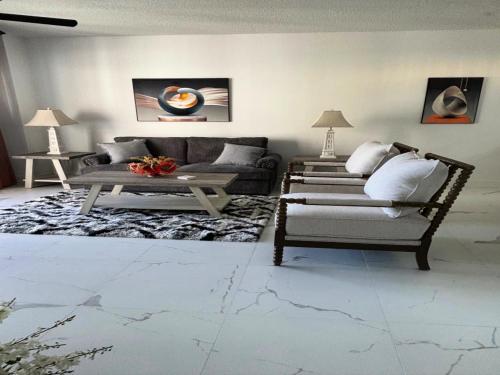 1 BR Deluxe Jacuzzi Condo Southern Exposure Oceanview Wyndham Ocean Walk - Daytona Funland 2429 in Daytona Beach, USA