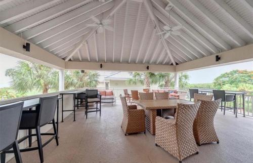 Little Harbor Resort #301 Tampa Bay FL Beach, Nautical Paradise in รัสกิน (FL)