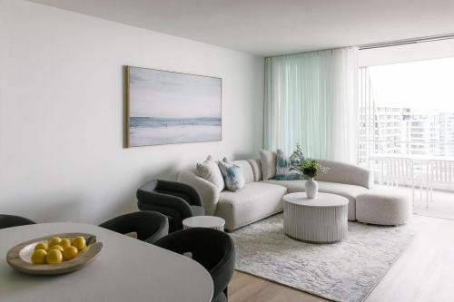 Kirra Point Holiday Apartments