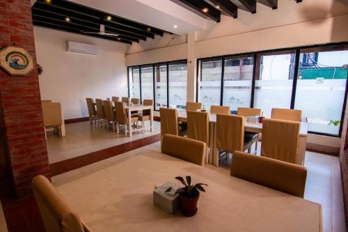 Restaurant, Hotel Ananda Inn in Lumbini