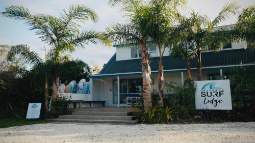 . Aotearoa Surf Lodge