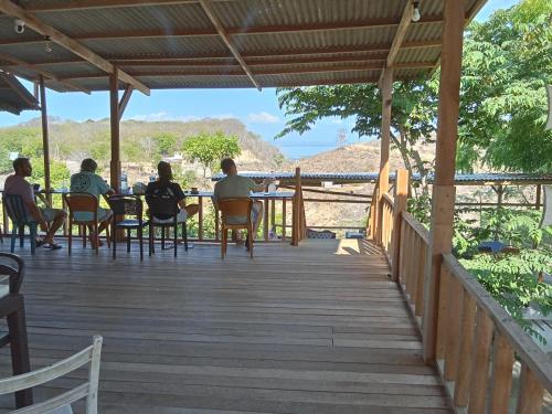 Feby's Homestay Room Type - Double or Twin Room with Partial Sea View
