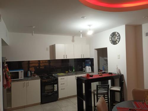 Casa del Sol & Brasa Jujuy - Hermoso Duplex con Pileta y Asador in 바리오 알토 라 비나