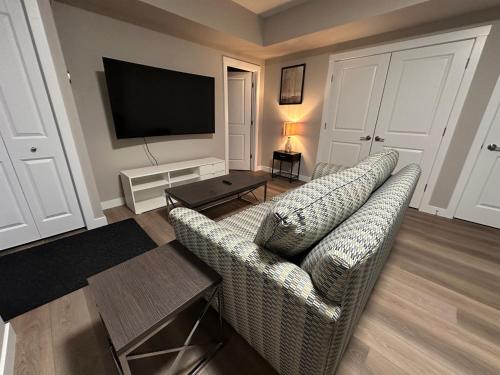 Cozzy & Brand New Apartment, Near Banff Hwy, Calgary (Foto 5)