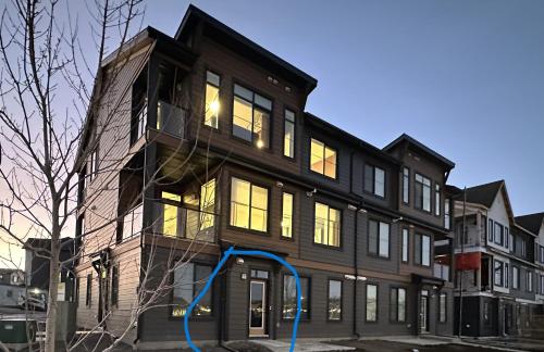 Cozzy & Brand New Apartment, Near Banff Hwy, Calgary (Foto 2)