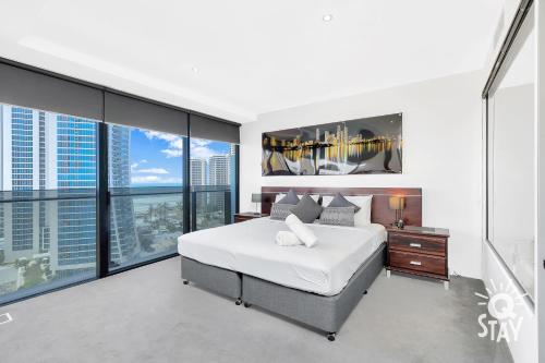 One-Bedroom Apartment with Ocean View image 9