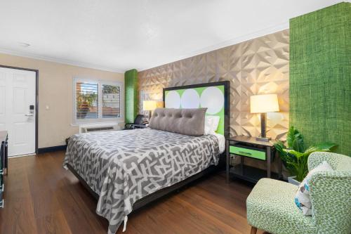 Santa Clarita Motel - Near six Flags Magic Mountain - Valencia in Santa Clarita, USA