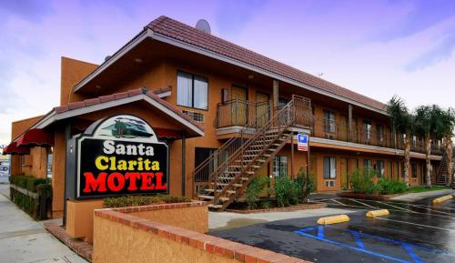 Santa Clarita Motel - image 11