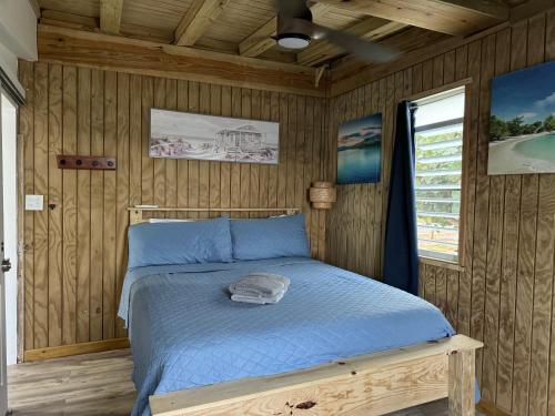 VSS Beach House - A Beachfront Paradise in Arecibo in Arecibo