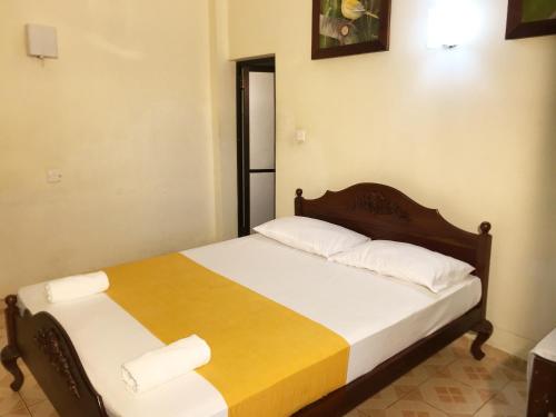 Budget Double Room image 2
