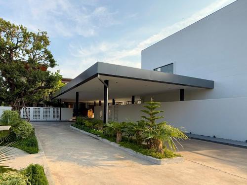 The Rest Hotel - Prachuab kriri khan in Prachuap Khiri Khan