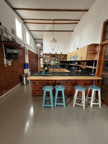 Terraza del Sol near Capitán FAP Pedro Canga Rodríguez Airport