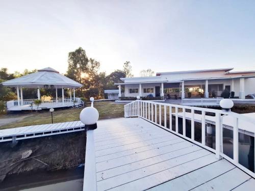 Surrounding environment, บุรีสอร์ต บุรีรัมย์ Burisort Burirum in Huai Rat