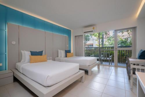 room detail thumbnail 0