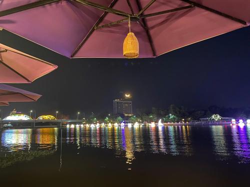 Hotel Lâm Nguyễn