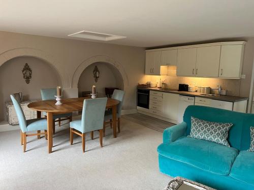 Boutique village property in Nether Wallop