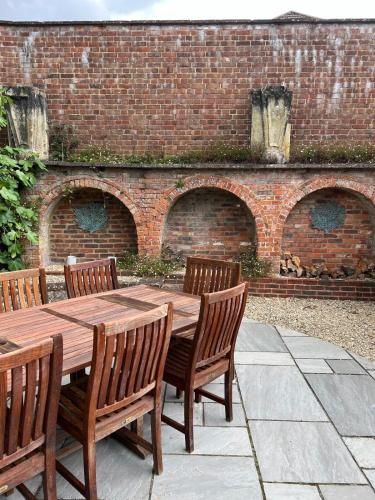 Boutique village property in Nether Wallop