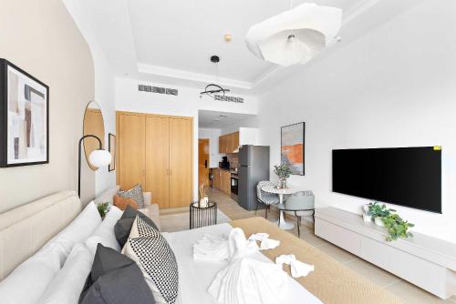 Silkhaus Vacation Homes New studio in Silicon Oasis ASB Tower - image 2
