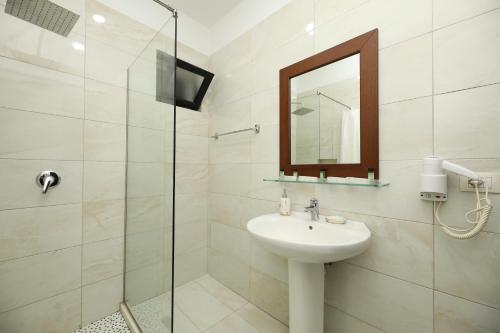 Hotel Salvadore - image 4