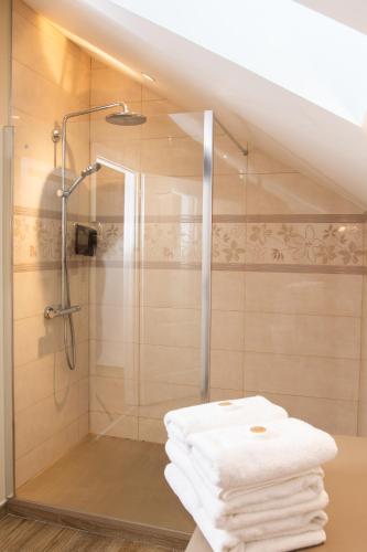 DOMAINE ST GERMER - image 7