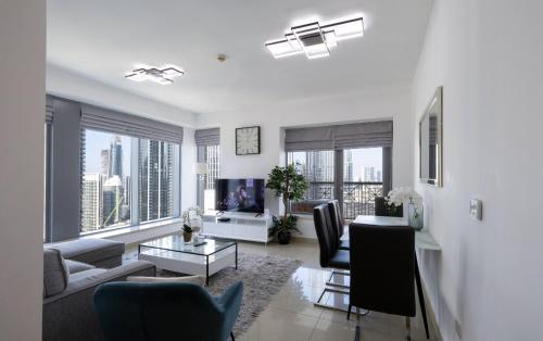 Signature 2BR with Burj Khalifa & Fountain View, Dubai (Foto 3)