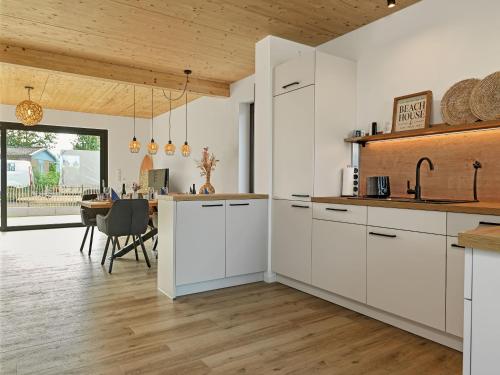 Cliff House Cliffclimber