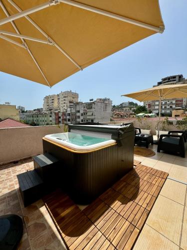 City Center Gem with Jacuzzi & Terrace, Durrës