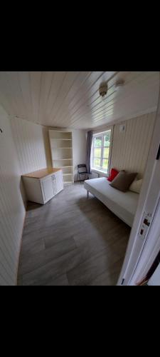 House with seaview to the lake Mjøsa, 8 min to town center Gjøvik in Ringsaker