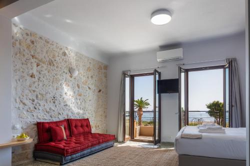 Chryssi 01, Stylish Seaside Spot in the Heart of Rethymno, Rethymno