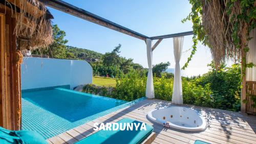 Seaview Faralya Room Type - Bungalow with Sea View