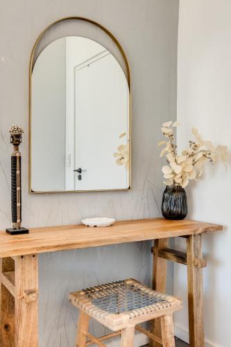 6onN Sea Point - image 10
